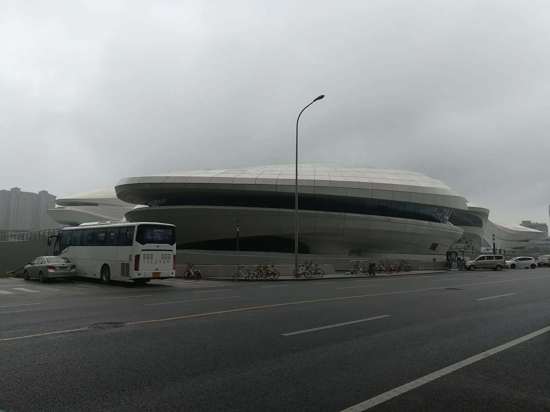 Exterior del Centro Internacional de Cultura y Artes de Meixihu