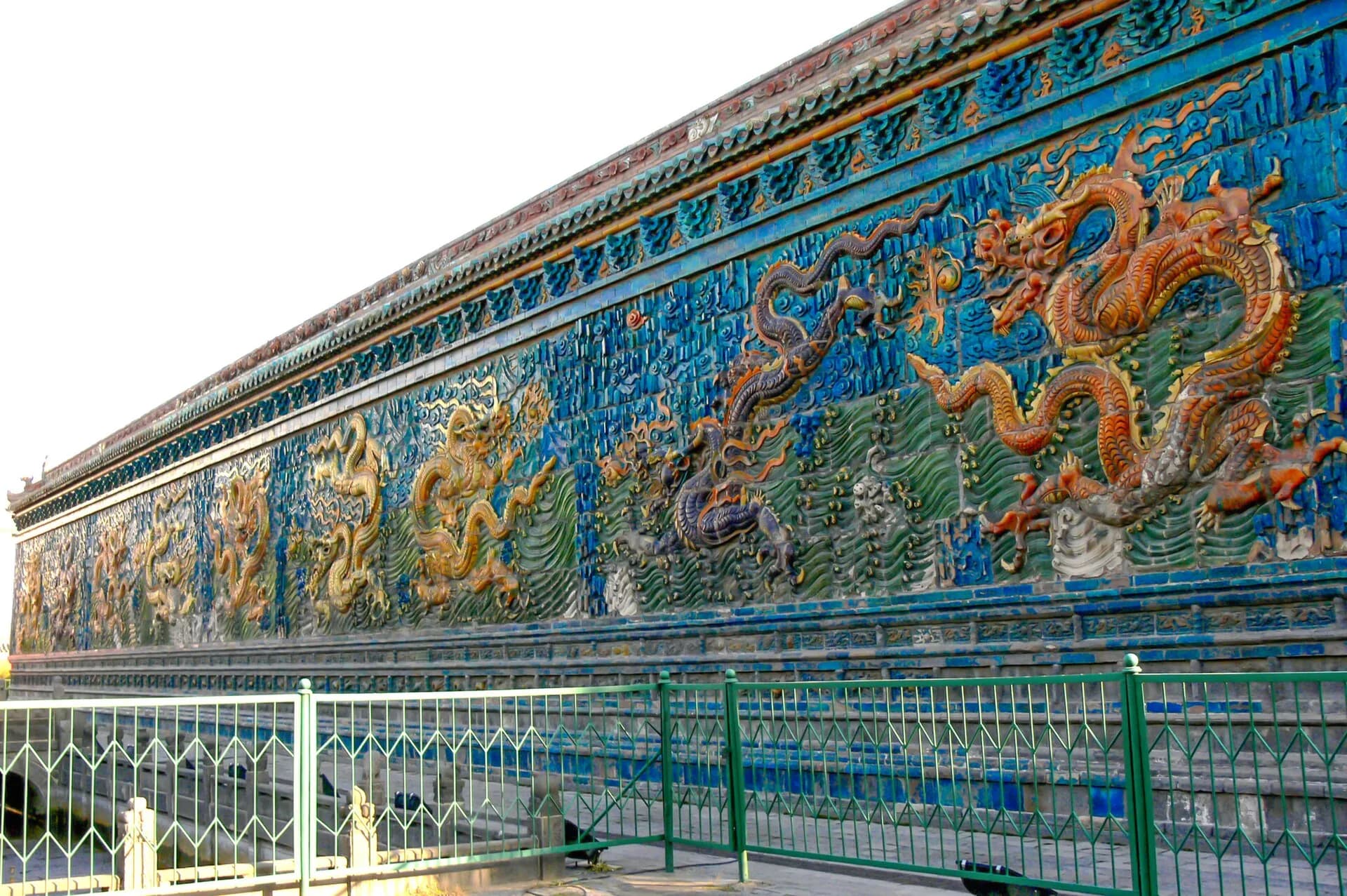 Relieve vidriado del Muro de los Nueve Dragones en Datong
