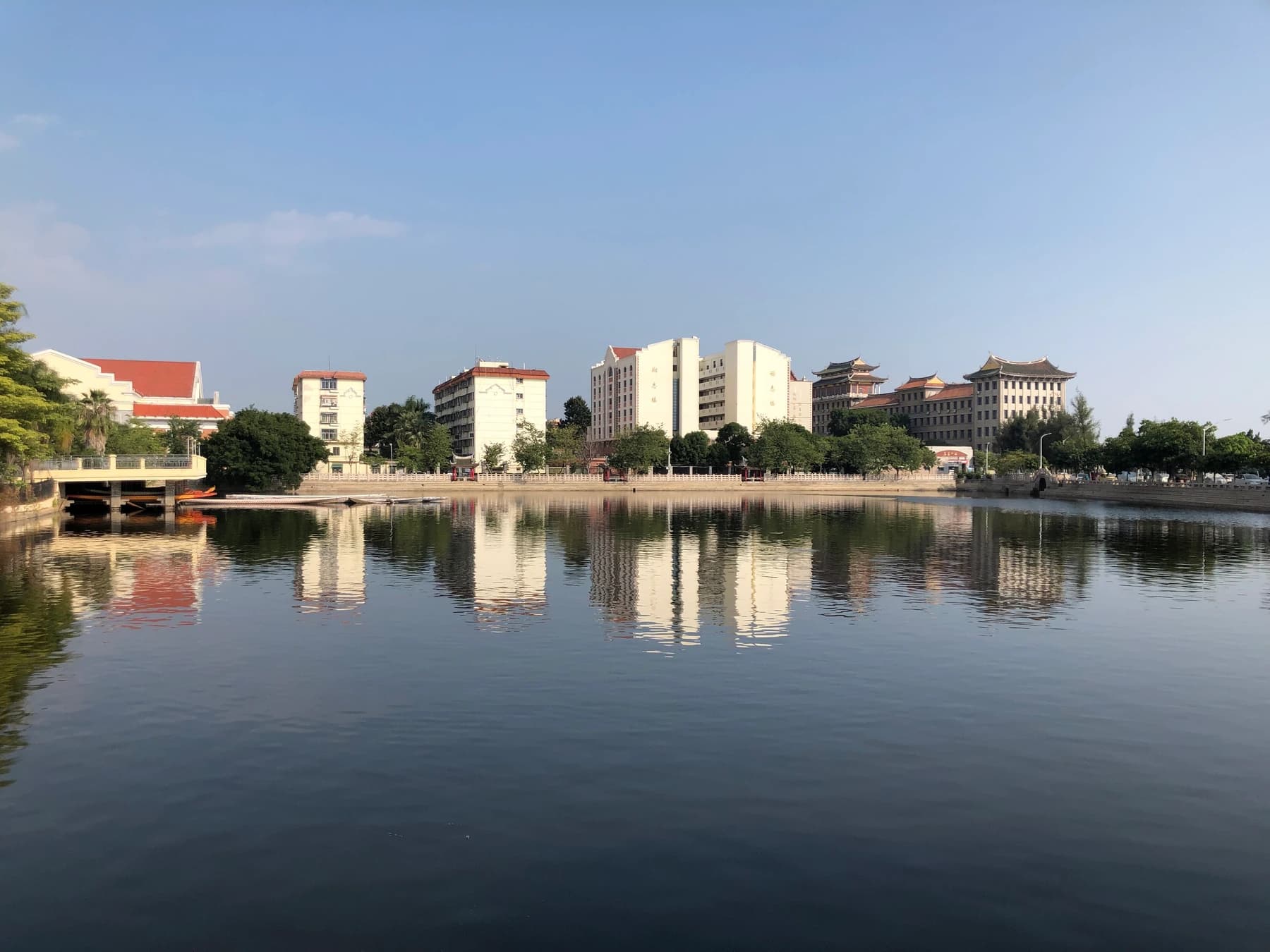 Edificio escolar histórico en el paisaje educativo de Jimei