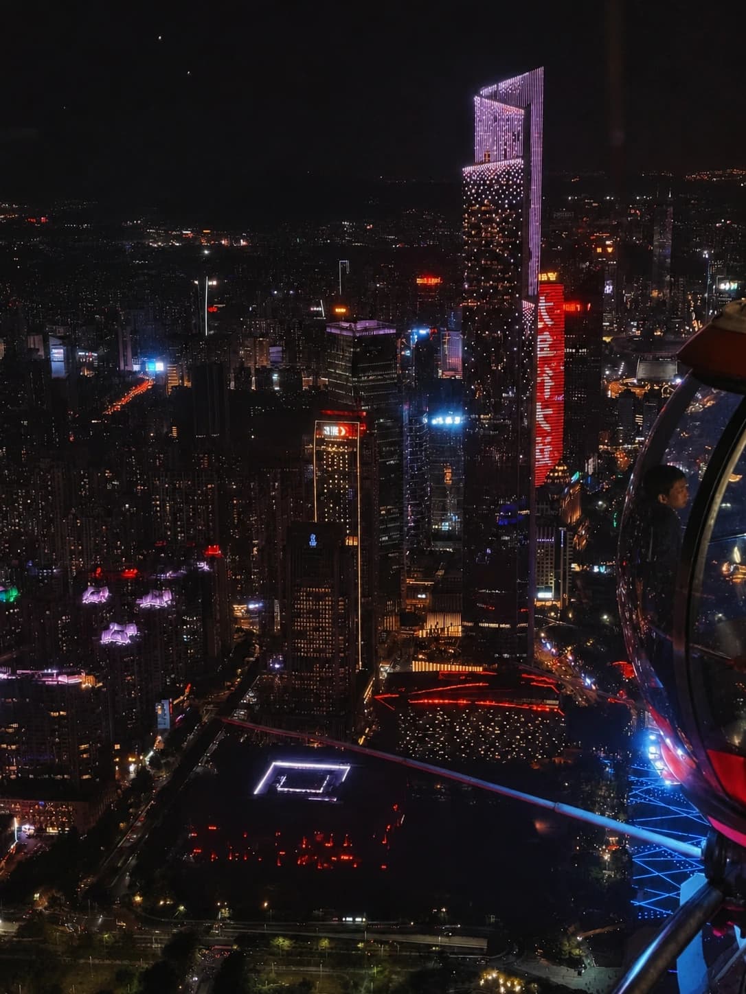 Vista nocturna de Guangzhou desde Canton Tower