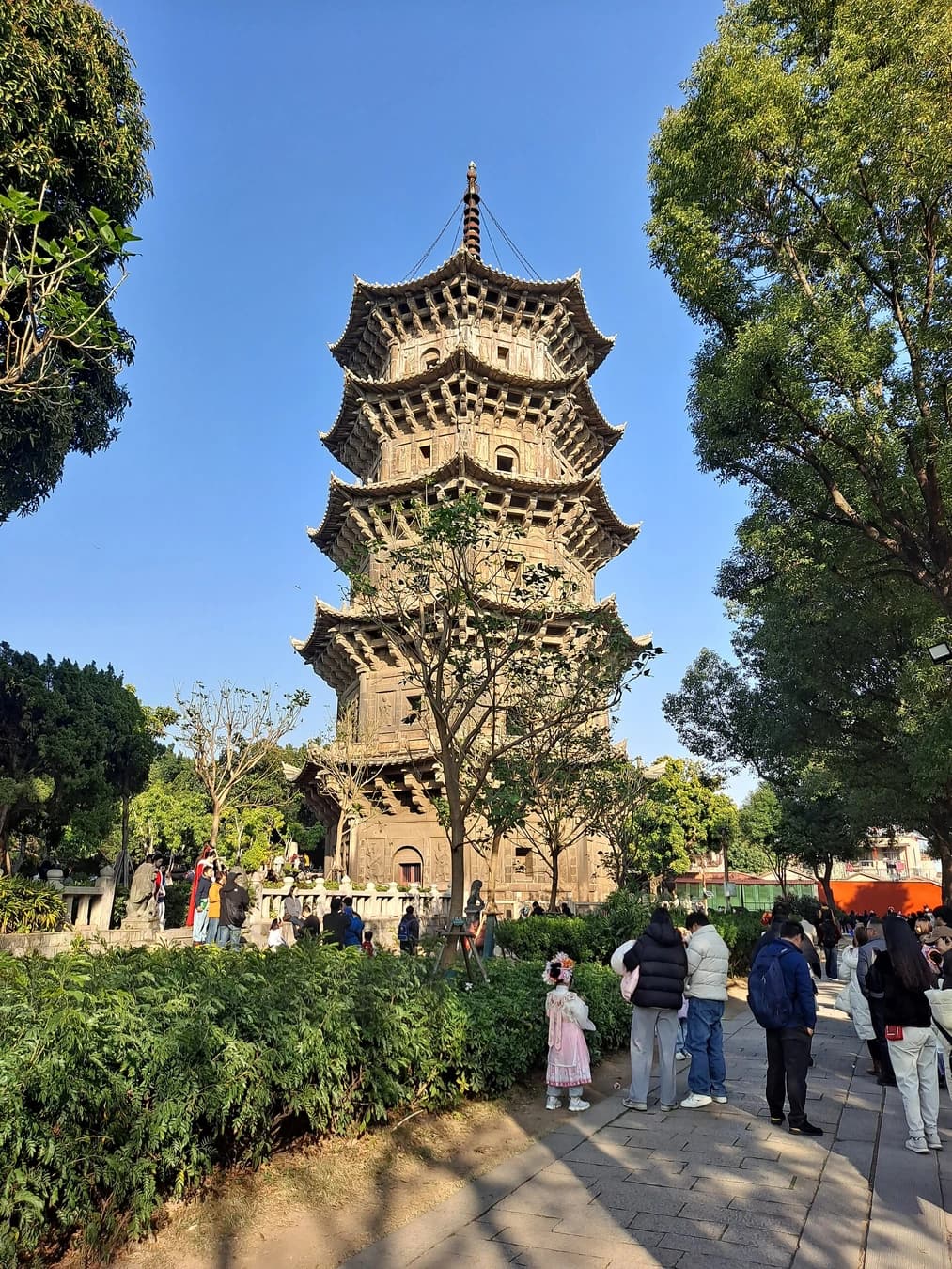 Quanzhou Travel Guide: Maritime Heritage, Villages and Coast