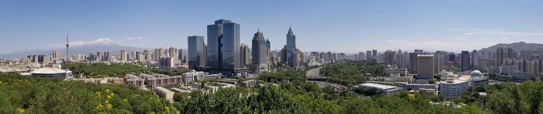 Urumqi Travel Guide: City Context, Tianchi and Nanshan Routes