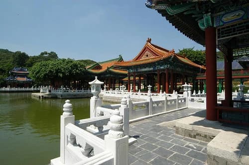 Nuevo Palacio Yuanming de Zhuhai: una reconstrucción, no un original histórico