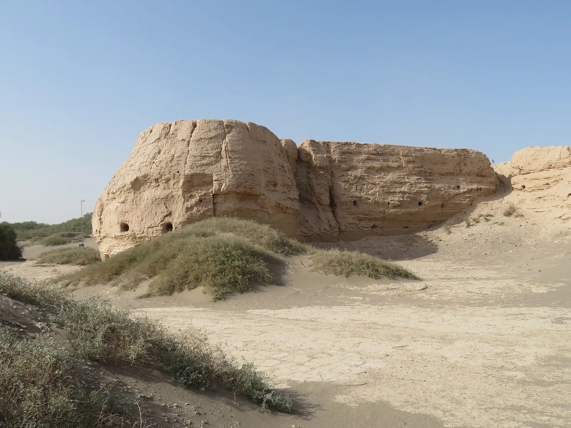 View of surviving earthen walls at Suoyang City