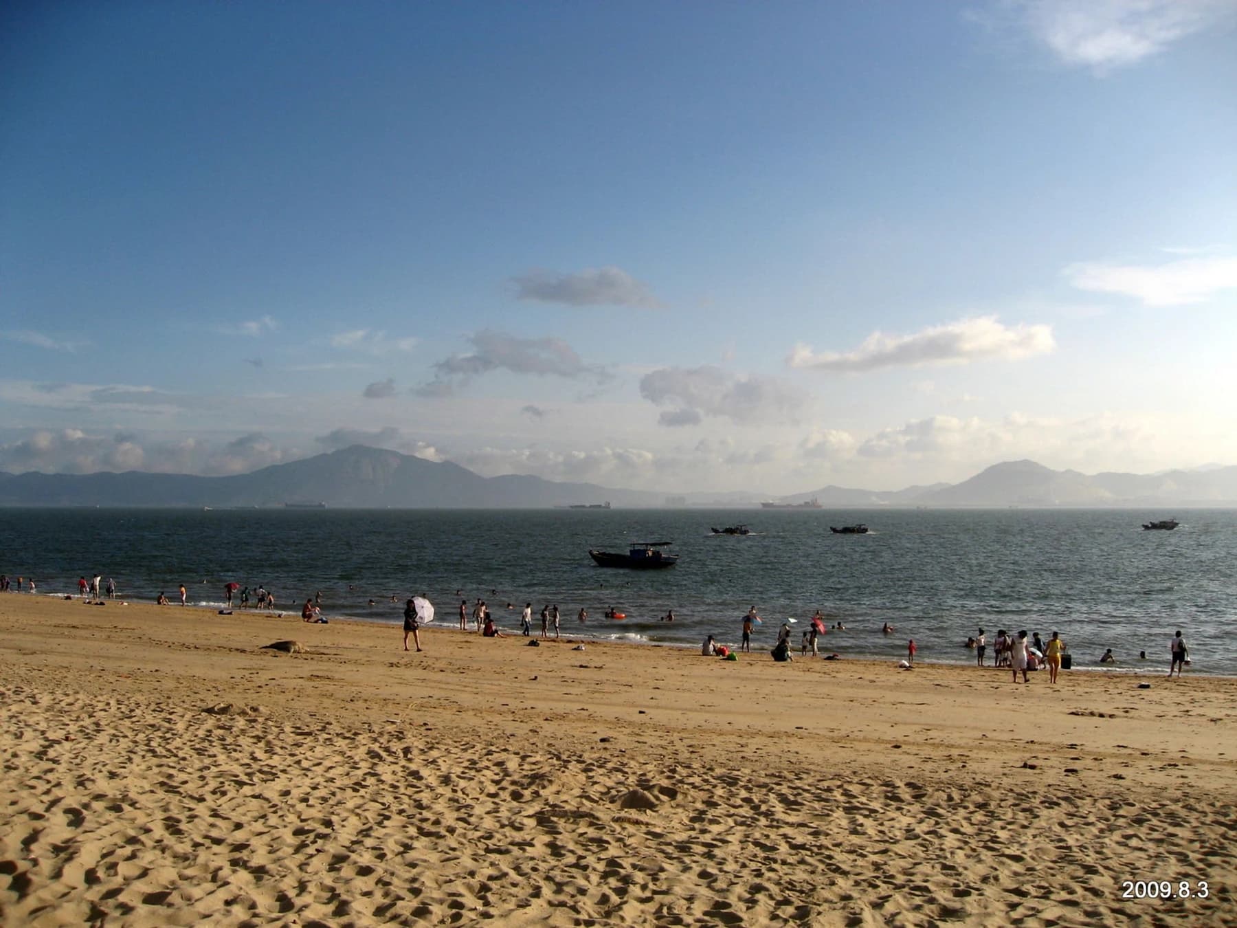Vista diurna a lo largo de la costa de Baicheng en Xiamen