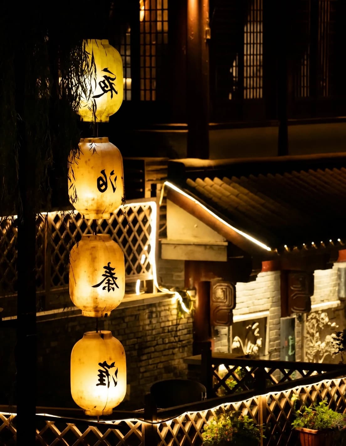 Luces nocturnas del templo de Confucio en el río Qinhuai