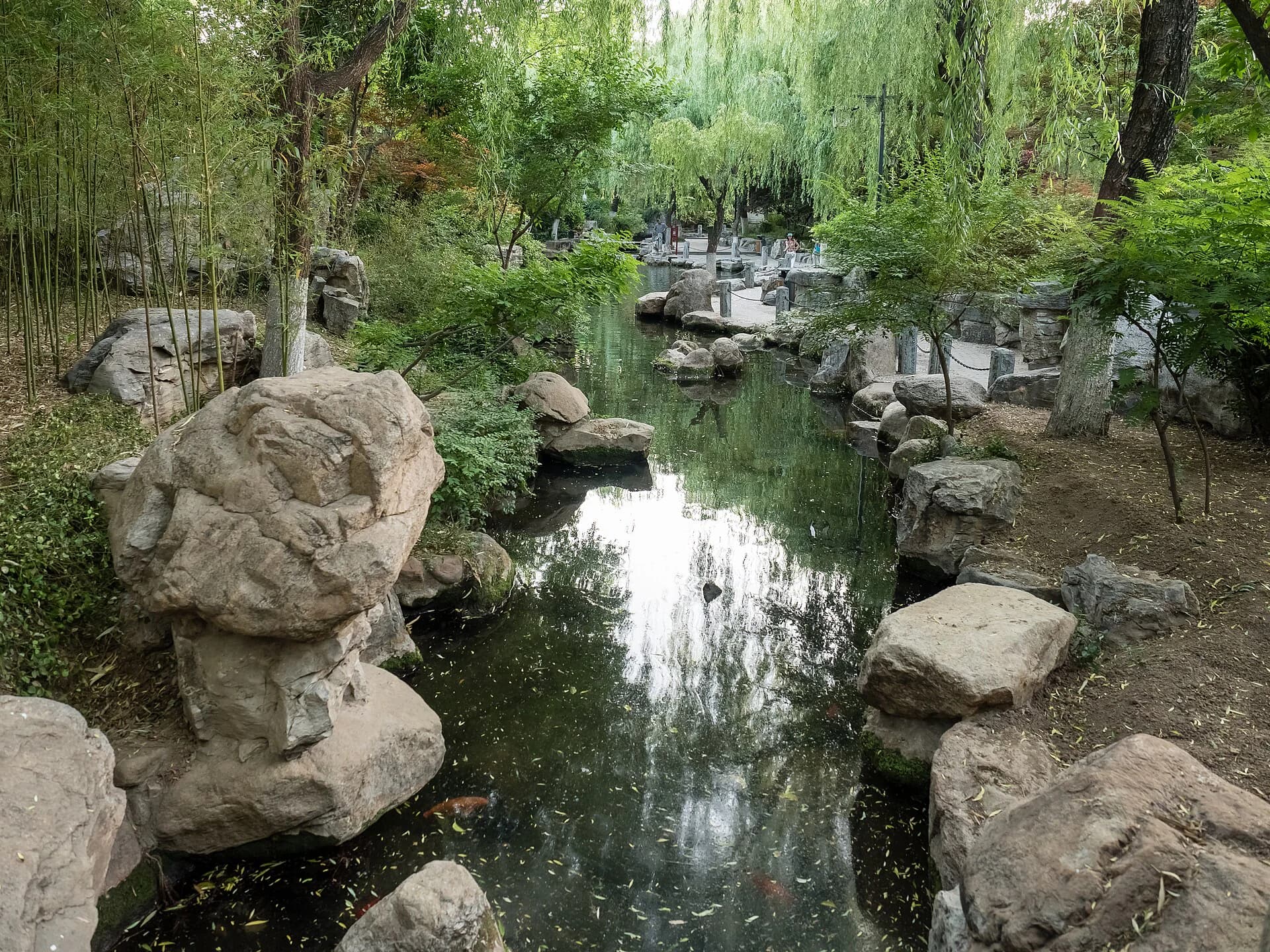 Landscaped pond and pavilion in Baotu Spring Park