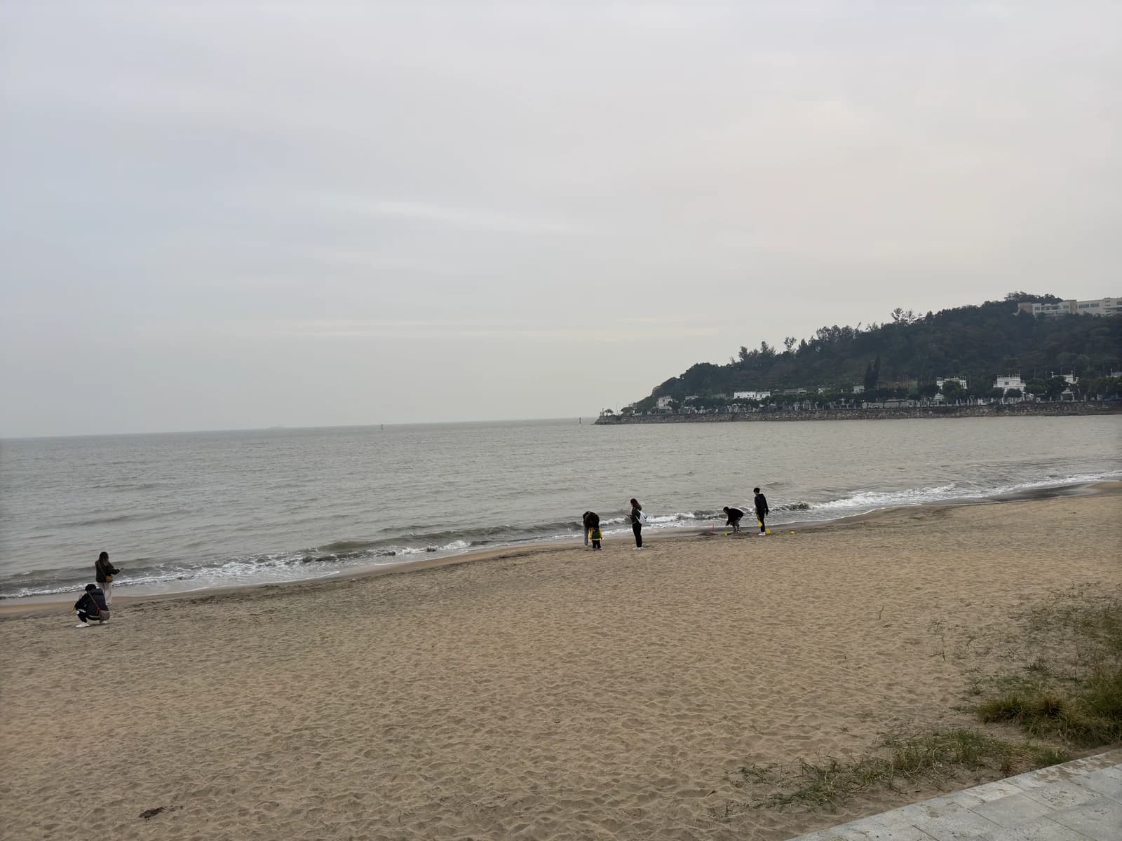 Coloane Village y la playa de Hac Sa: una ruta de Macao guiada por el clima