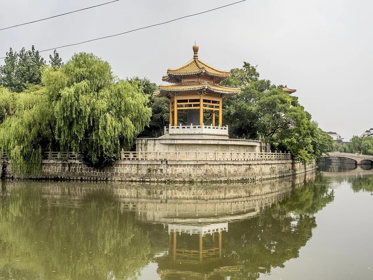 Ciudad antigua de Qibao: comida, canales y ruta de medio día