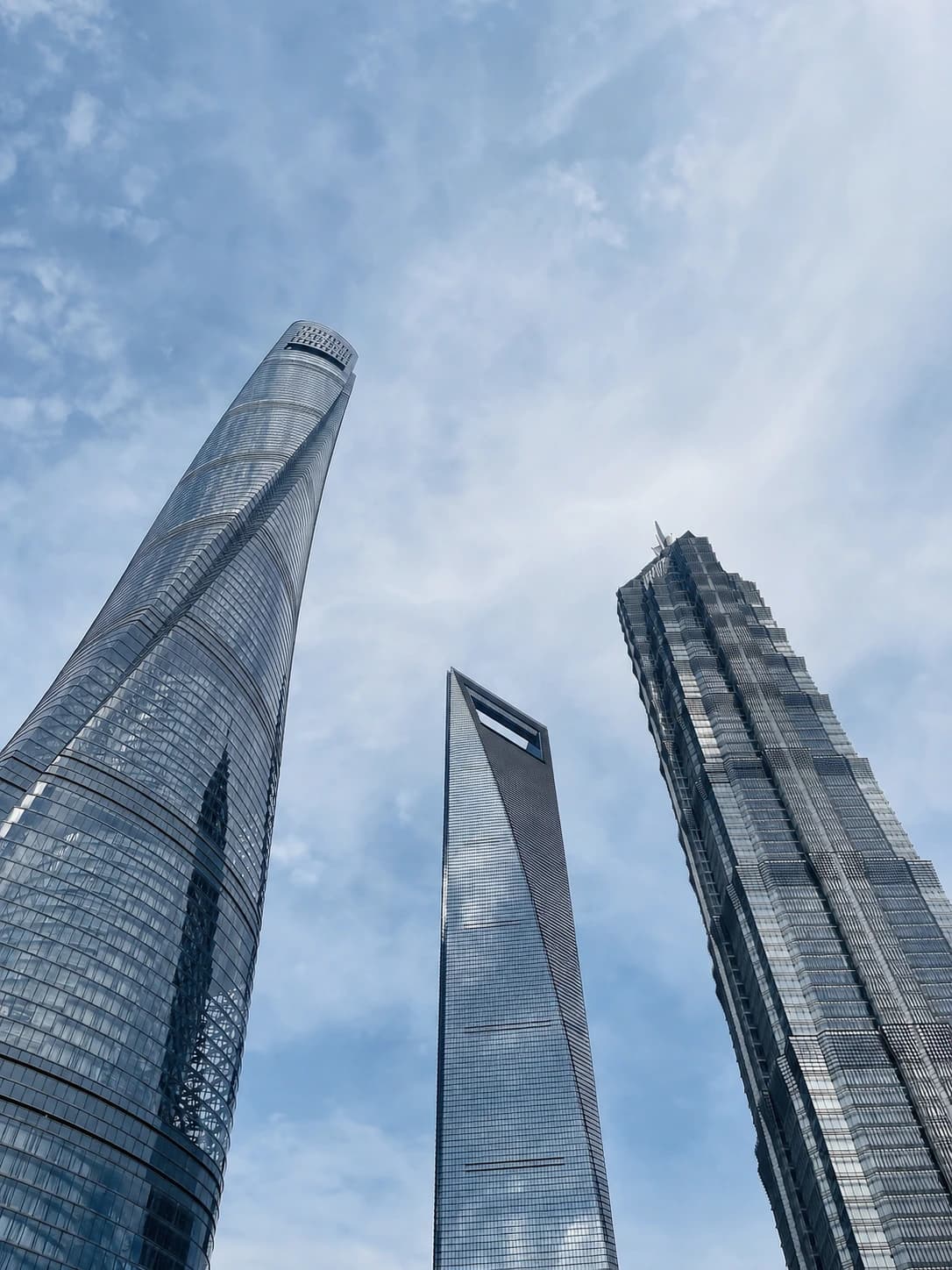 Las tres torres icónicas de Lujiazui