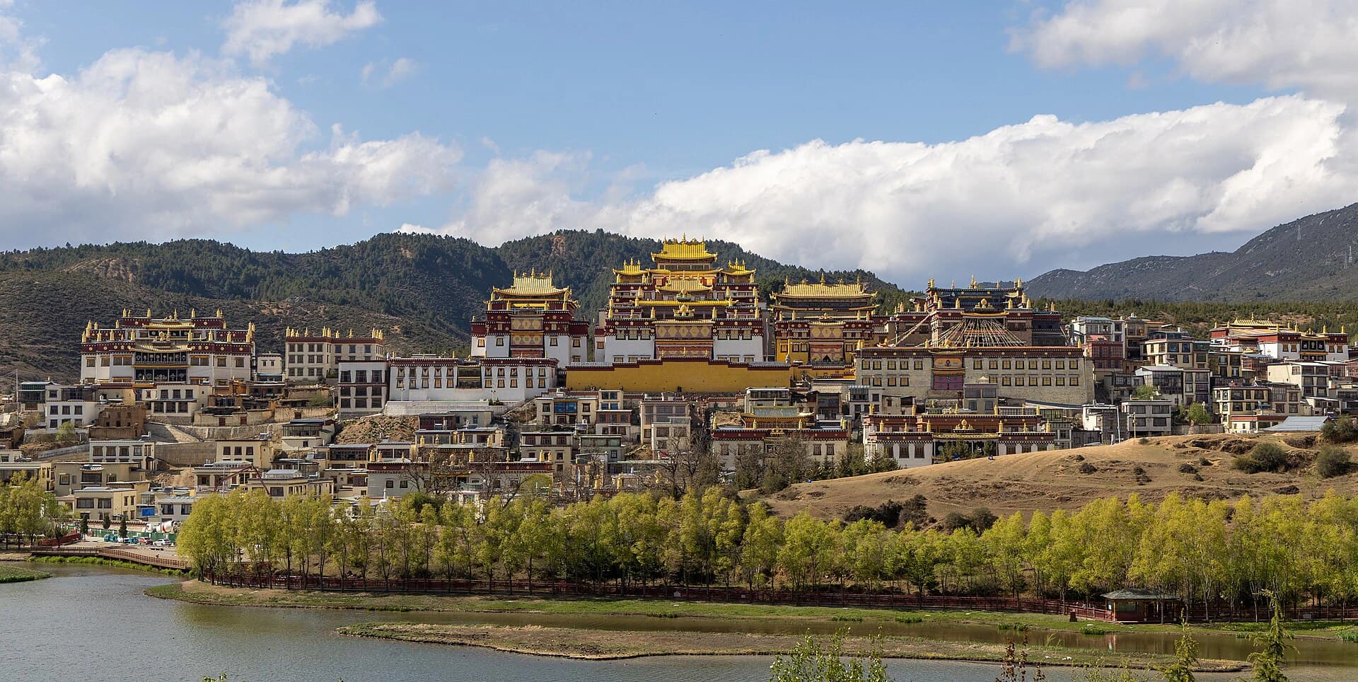 Ganden Sumtseling Monastery