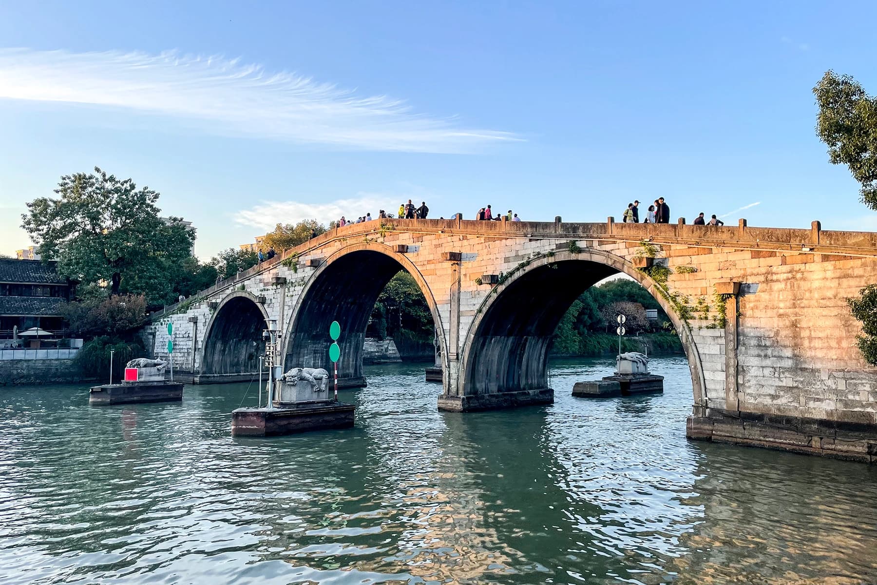 Paseo por el Grand Canal de Hangzhou: de Gongchen Bridge a Xiaohe